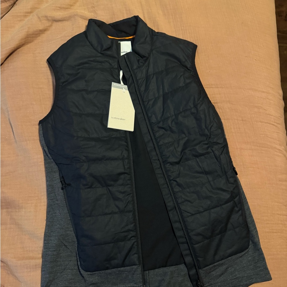 Icebreaker Merino Loft Vest- Women’s